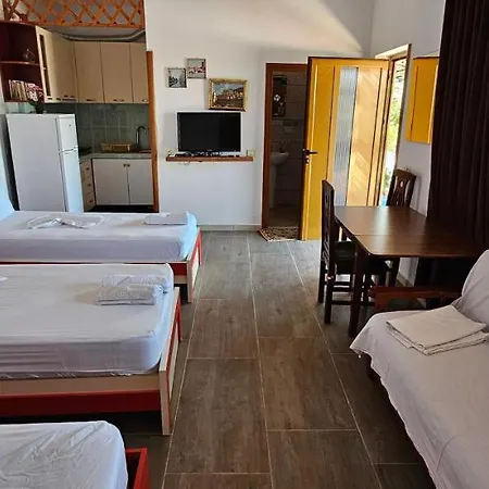 Leko Affittacamere Vlorë