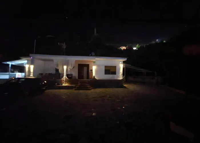 Konukevi Leko *